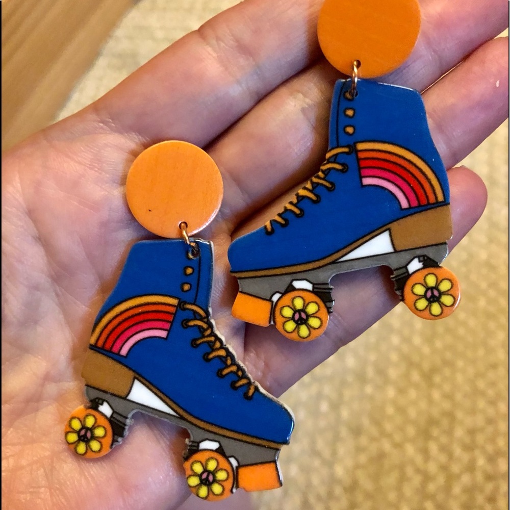 Retro roller-skate earrings